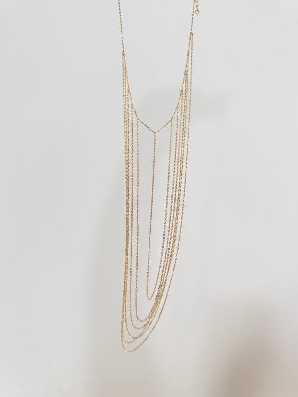 Collar Elegance
