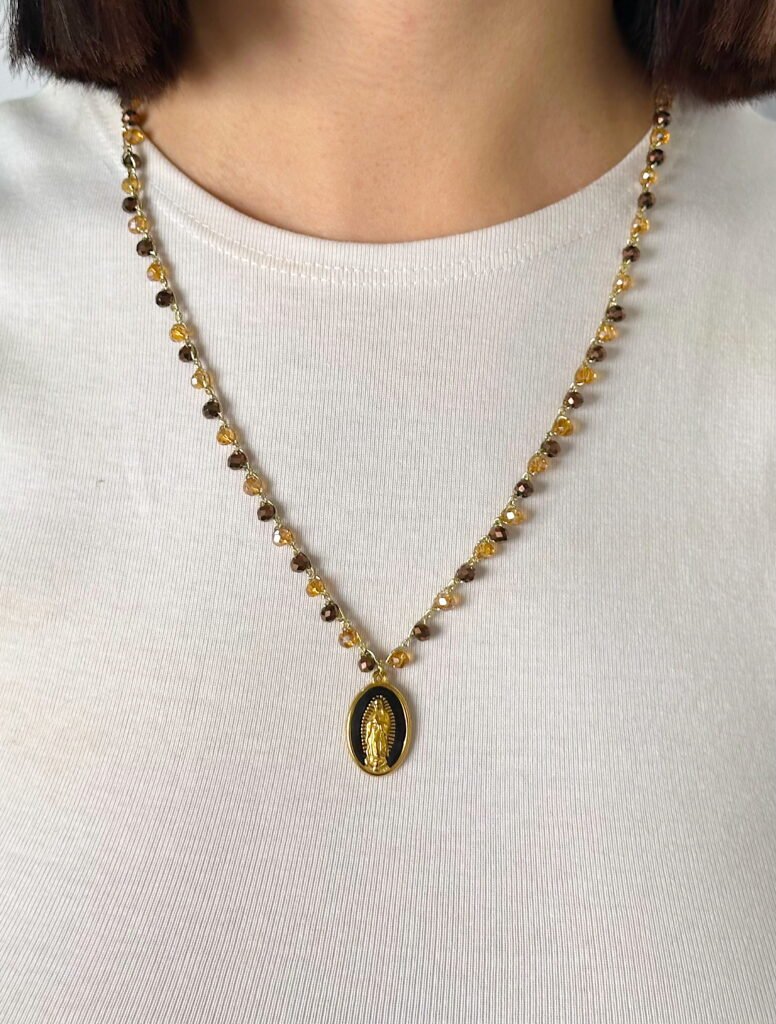 Collar Crochet Milagrosa