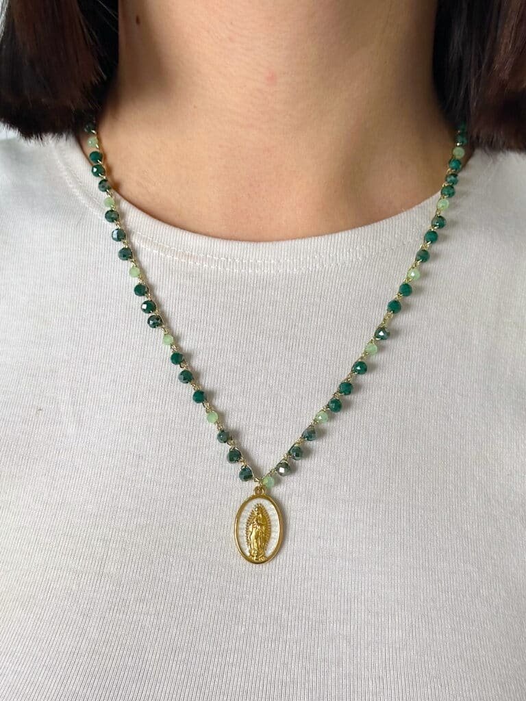 Collar Crochet Milagrosa