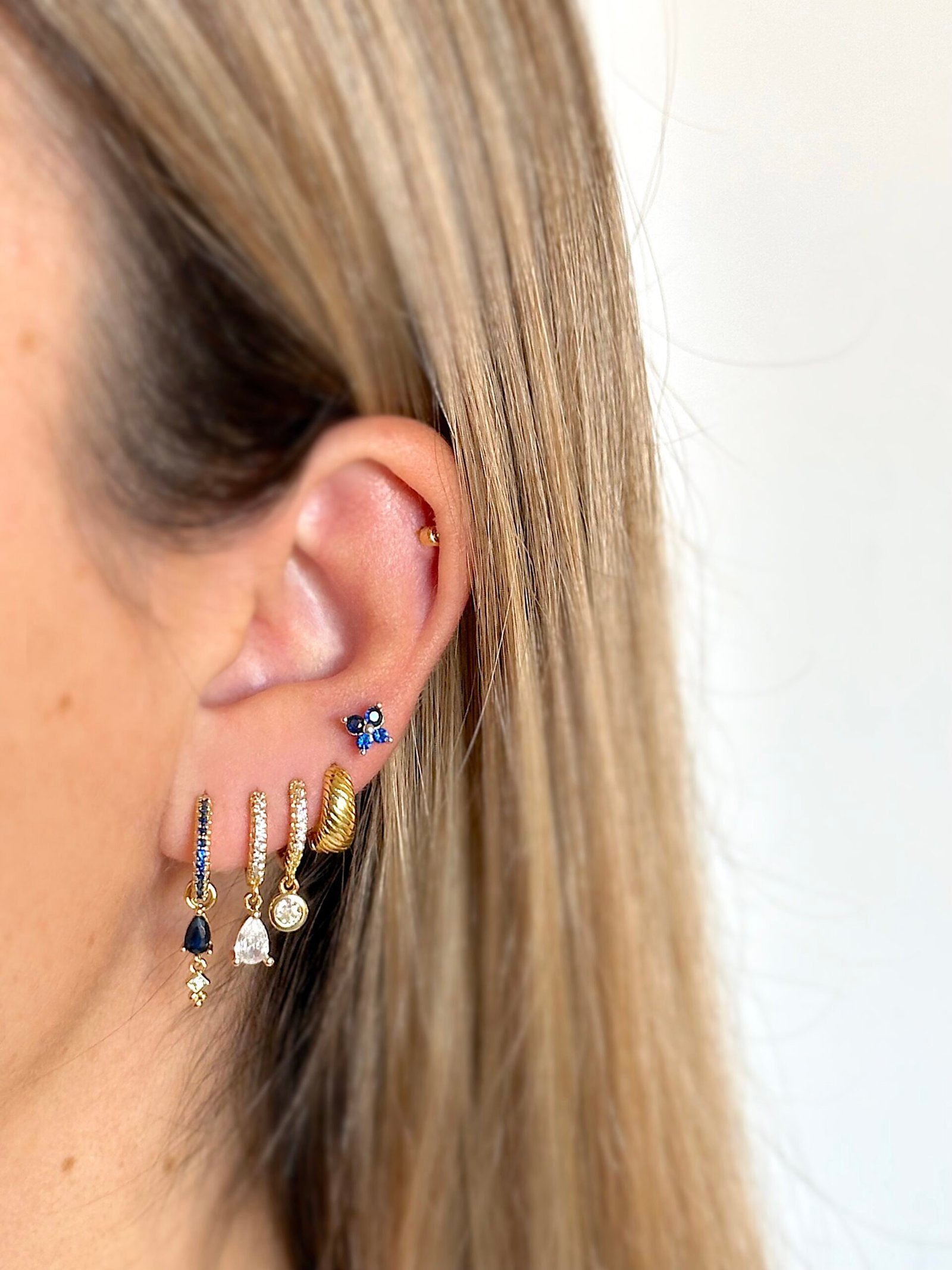 Arito Circon Jasmin Azul Gold - Imagen 2